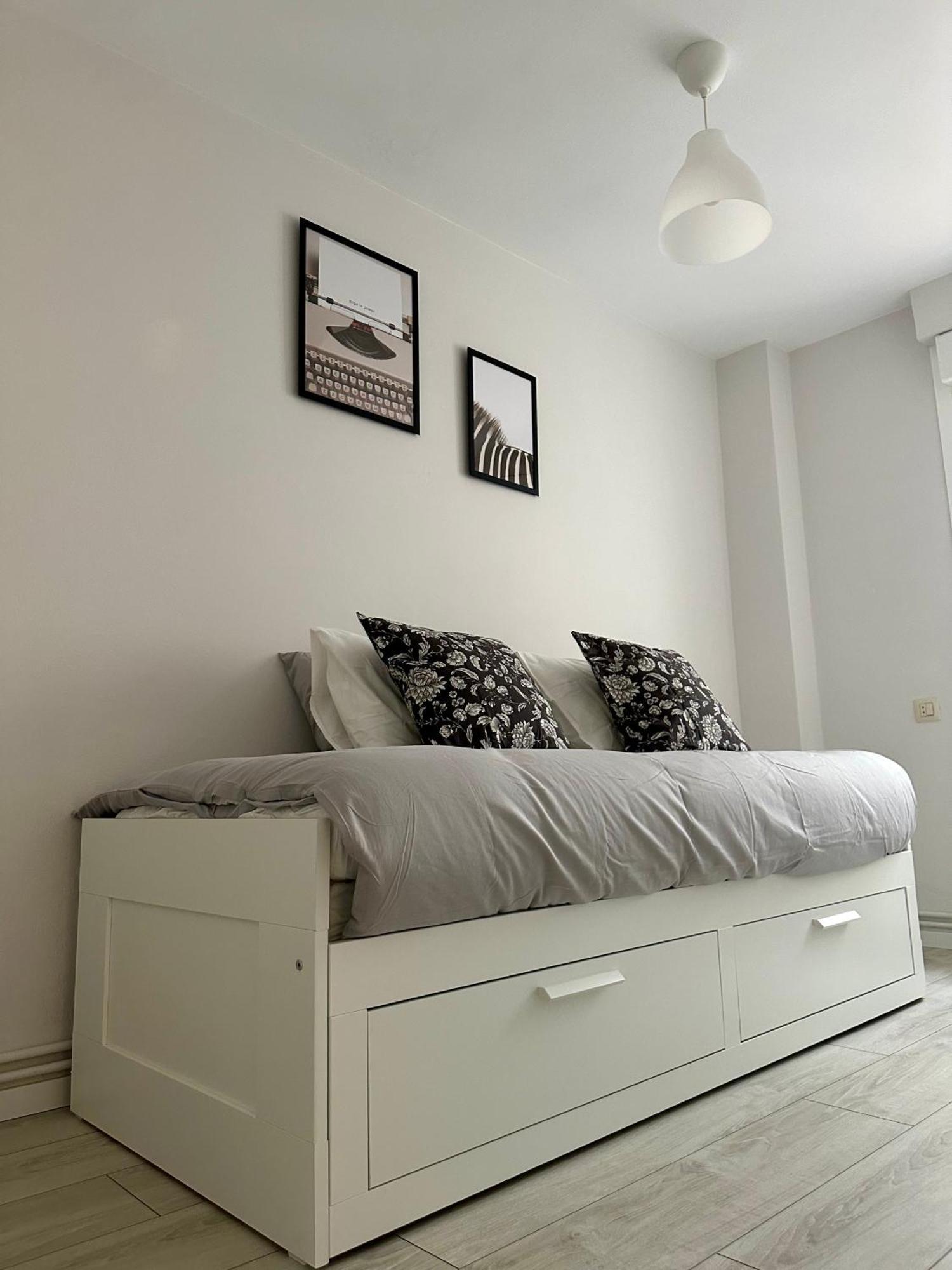 Cozy Flat 5 Mins From The Beach Gijón Kültér fotó