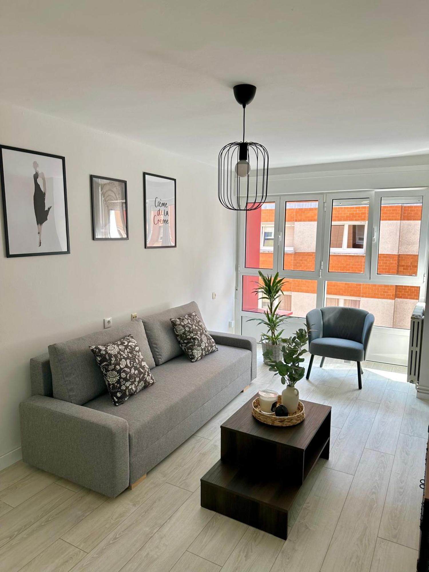 Cozy Flat 5 Mins From The Beach Gijón Kültér fotó